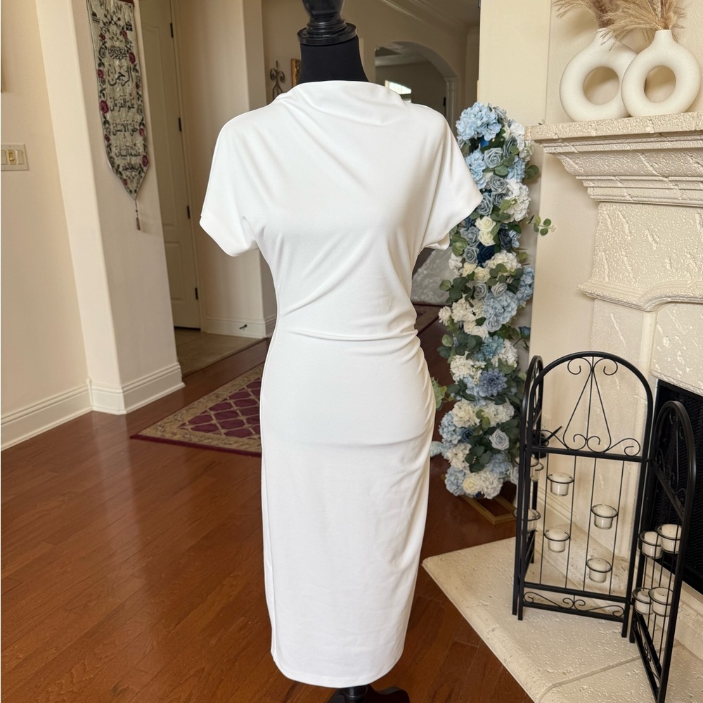 Alexia Admor White Midi Dress
